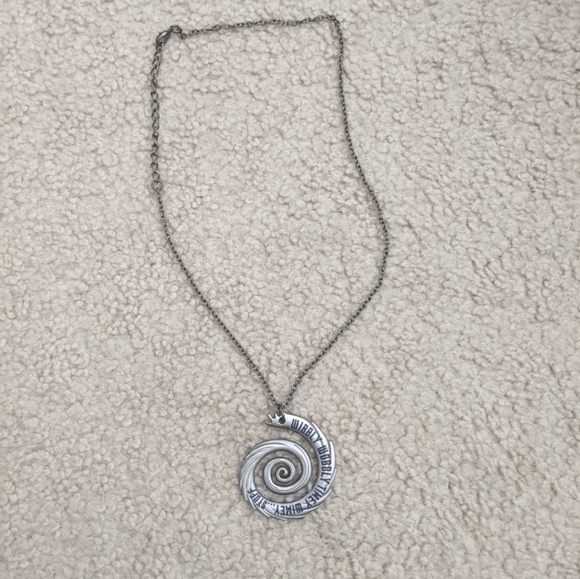 BBC Jewelry - ✨HP✨Doctor who spiral necklace